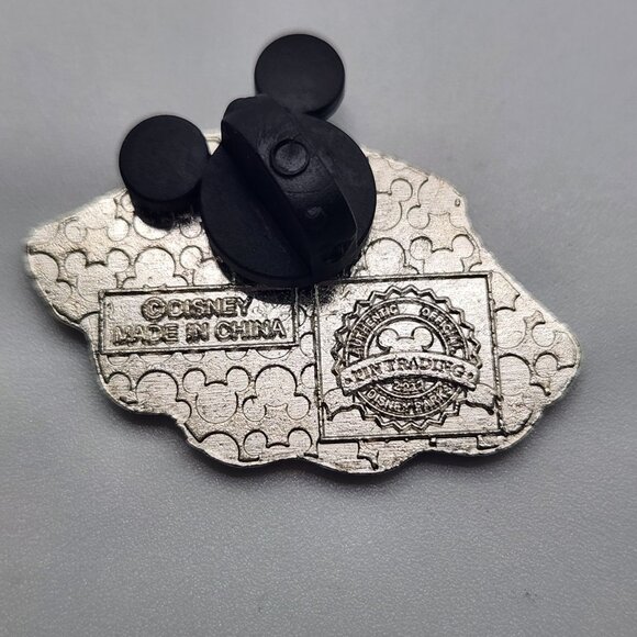 Disney Pin Trading Minnie Mouse Skirt 2017 Authent Disney Parks Pin WDW - Picture 2 of 4